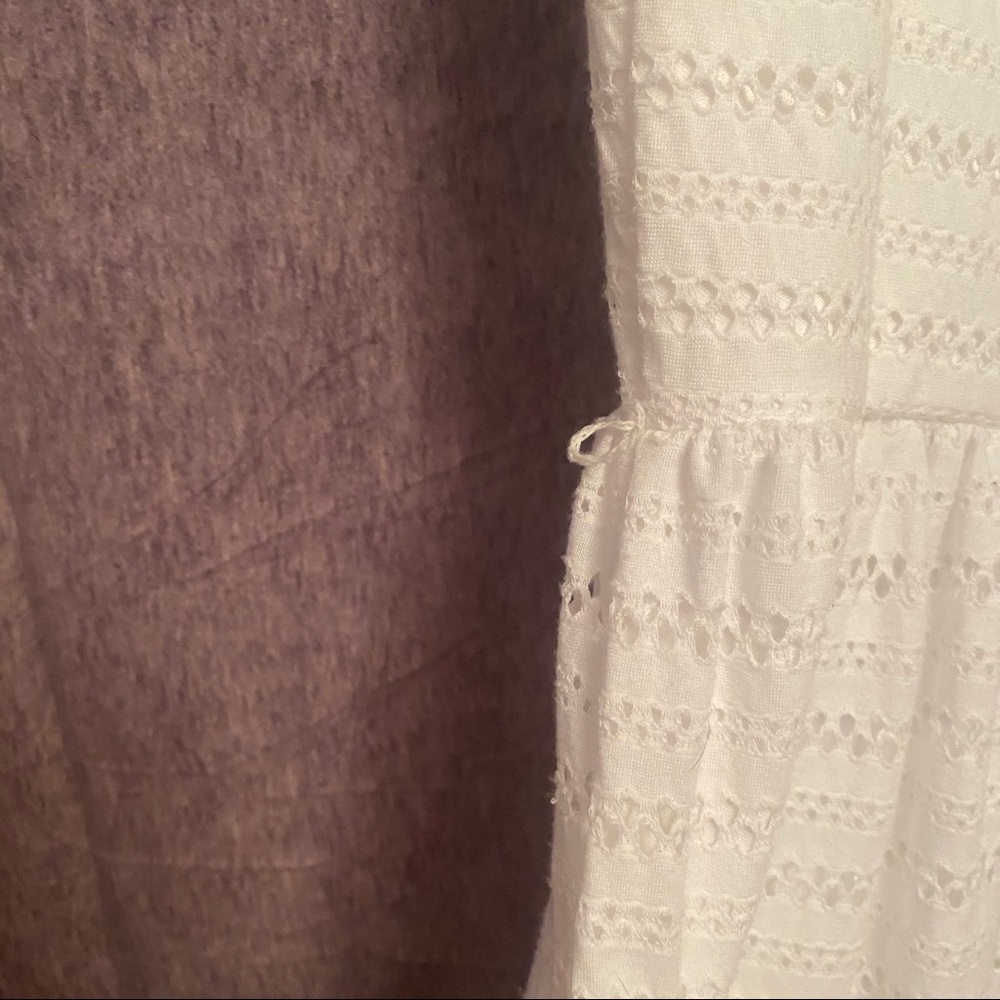 Dress - Picture 4 of 5
